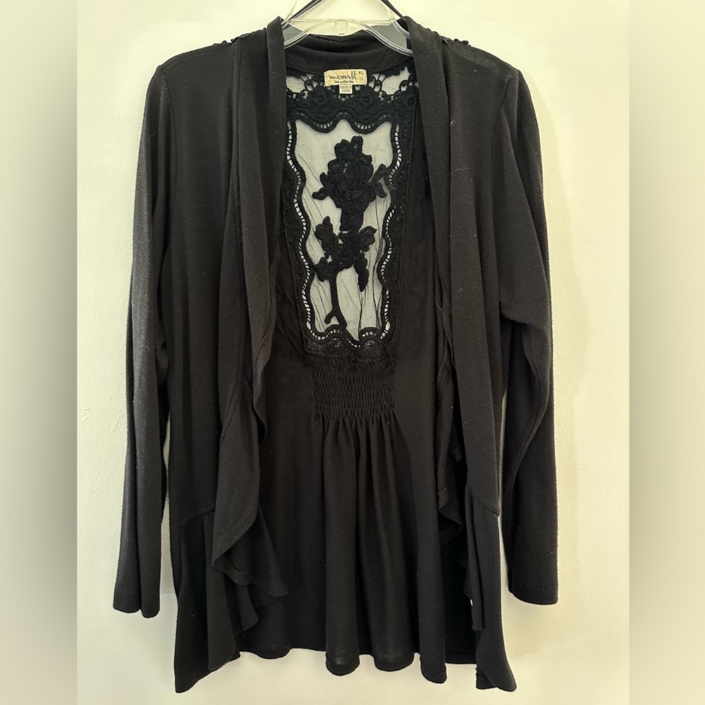 Absolutely stunning cardigan